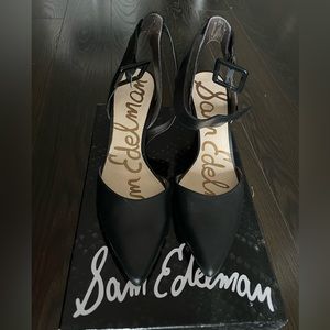 Sam Eldeman Buckle Sandals